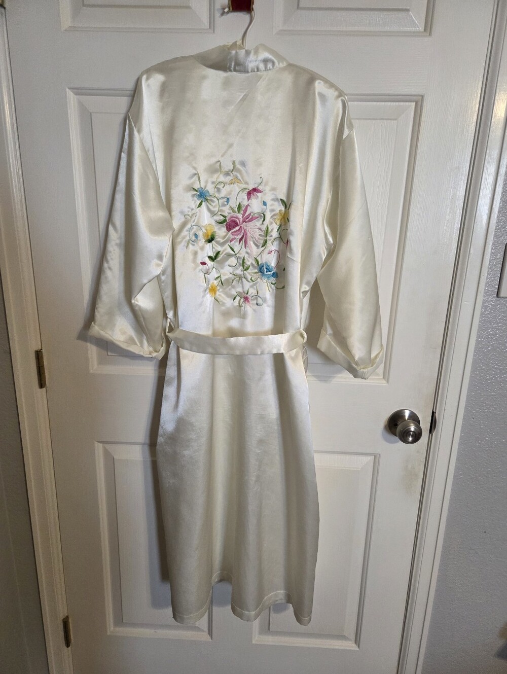 Medium Silky Off White Robe with Floral Embroidery